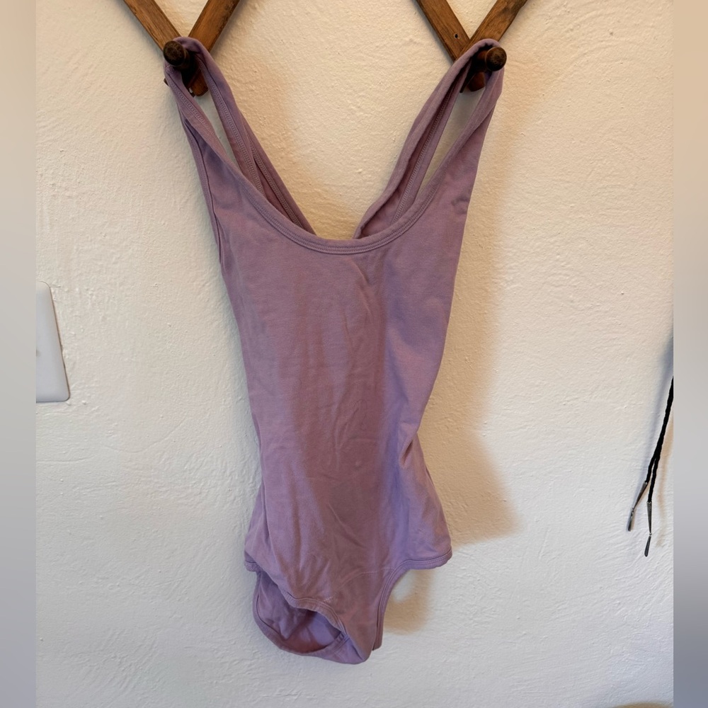 Lavender shop arq Cleo Leo bodysuit M